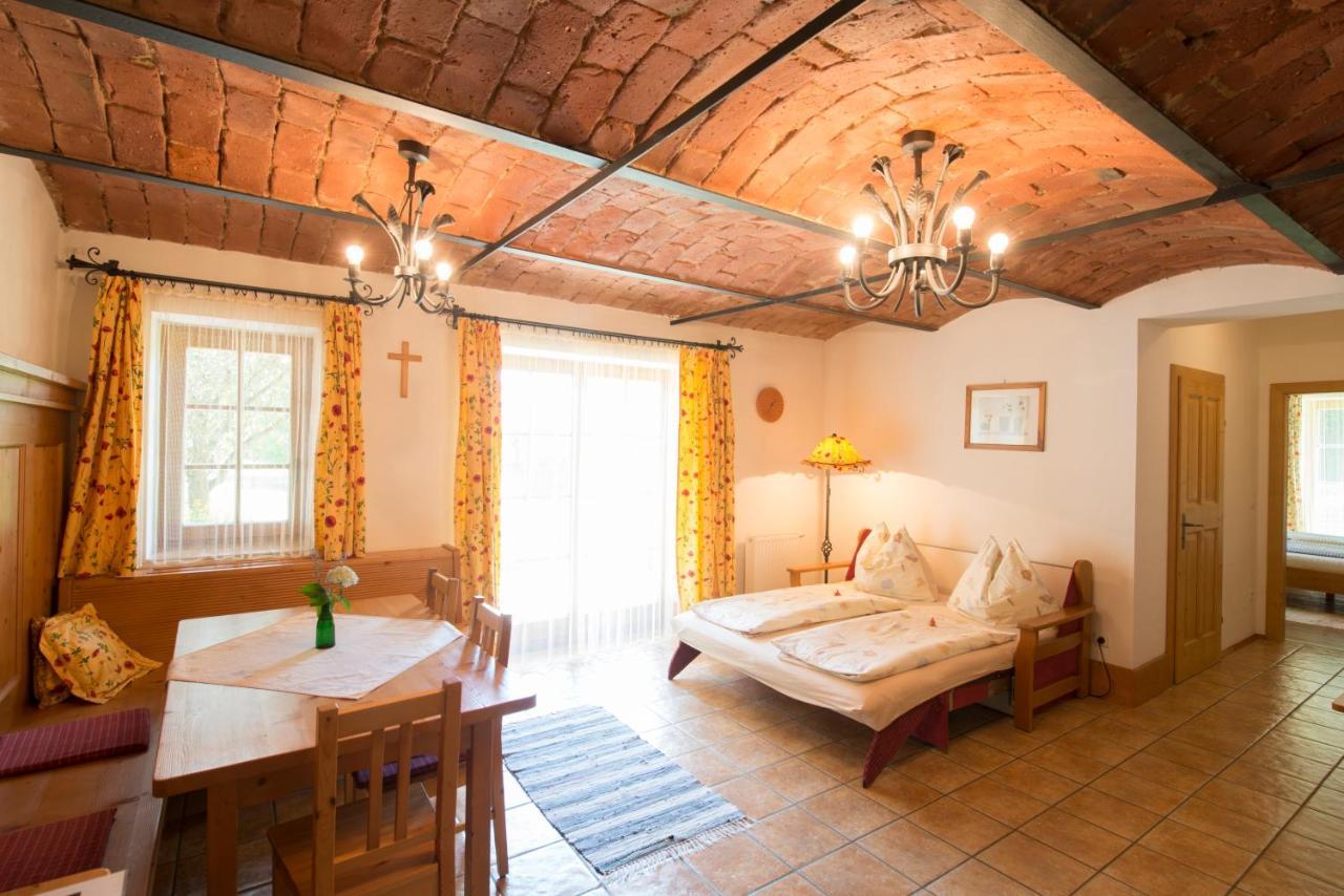 Villa Kuerbishof Gartner Fehring Esterno foto