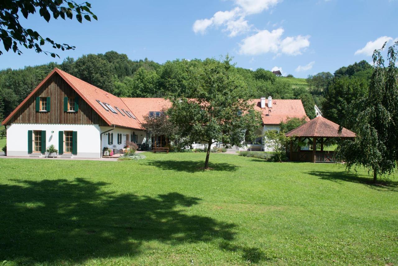 Villa Kuerbishof Gartner Fehring Esterno foto