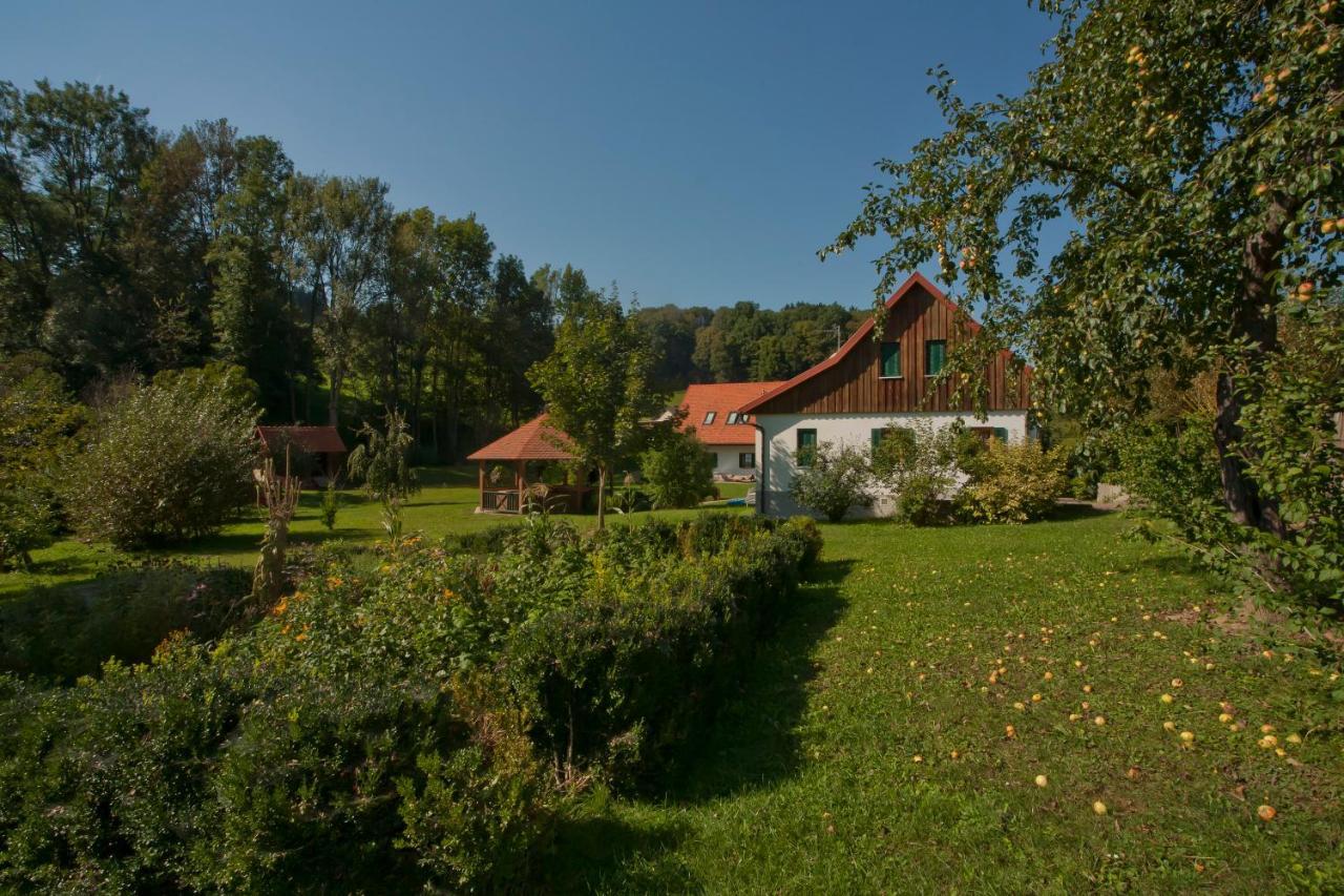 Villa Kuerbishof Gartner Fehring Esterno foto